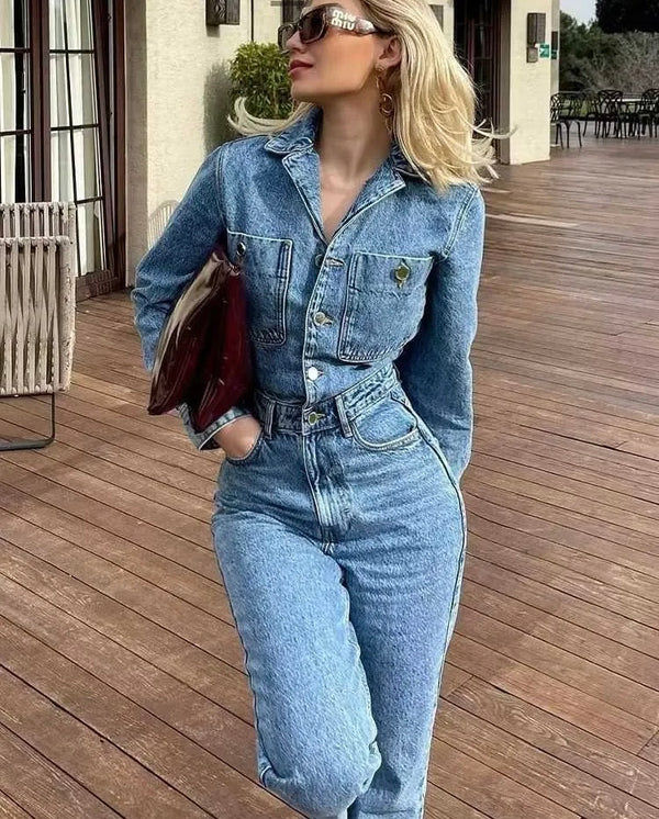TUTA DIANA