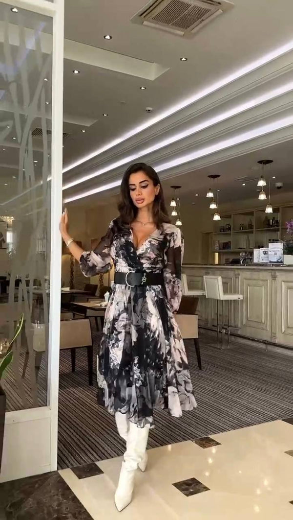 D&amp;M-KLEID